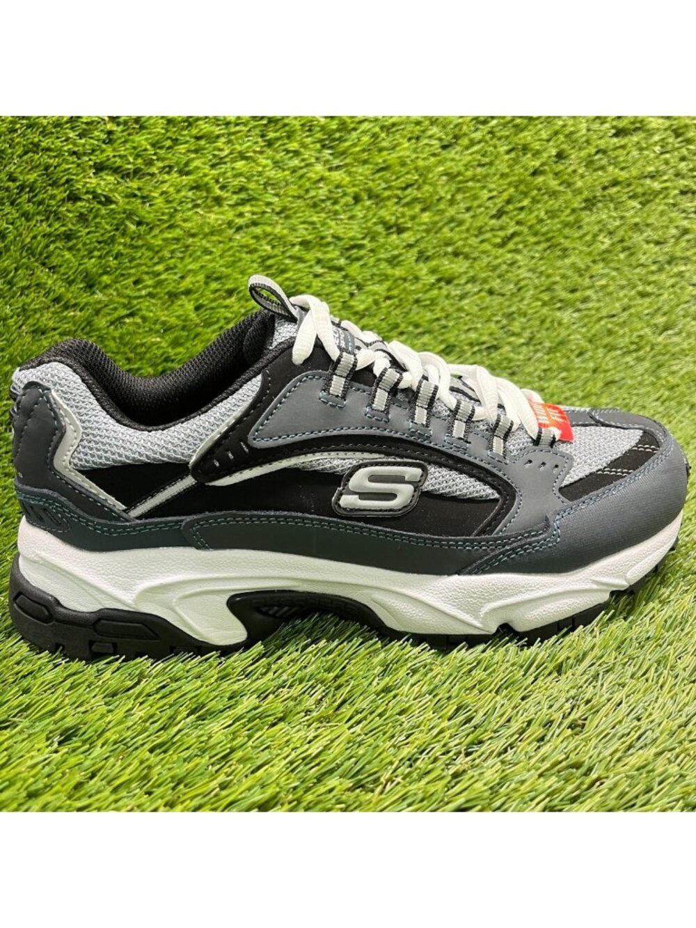 Skechers Stamina Cutback Mens Size 8EE Gray Black Athletic Shoes Sneakers